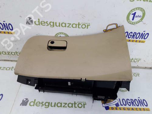 Used Glove box SUBARU TRIBECA (B9) 3.6 (WXF) (258 hp) 2002126