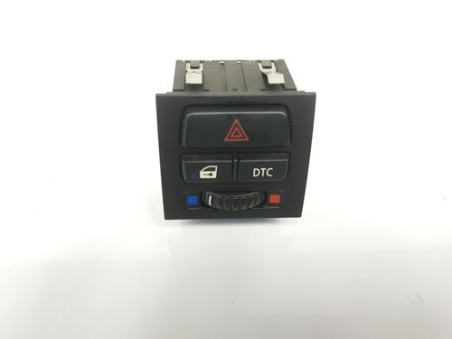 Used Warning switch BMW 3 (E90) 318 d (143 hp) 8949202