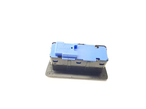 Switch BMW X1 (F48) sDrive 18 d | BP23272014I30 