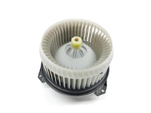Used Heater blower motor TOYOTA AVENSIS Estate (_T27_) 2.0 D-4D (ADT270_, ADT270R) (126 hp) 16938746