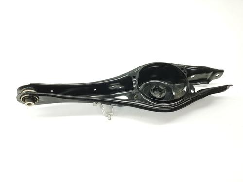 Used Left rear suspension arm VW TOURAN (5T1) [2015-2025]  26976540