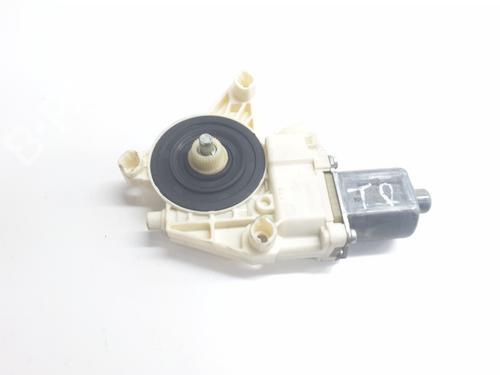 Right rear window motor MERCEDES-BENZ C-CLASS (W204) C 180 CDI (204.000) | BP30569575E22