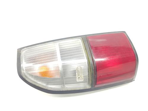 Venstre baglygte TOYOTA LAND CRUISER 90 (_J9_) 3.0 TD (KZJ90_, KZJ95_, KZJ90R, KZJ95R, KZJ90W, KZJ95W) (125 hp) 30699352