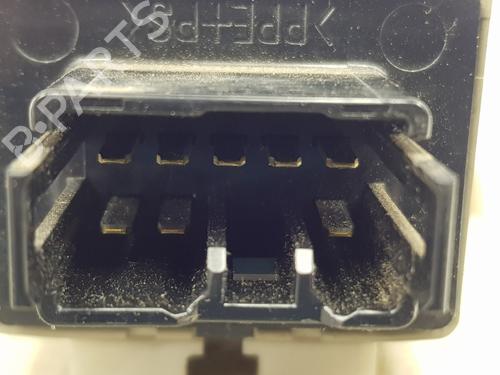 Fuse box TOYOTA LAND CRUISER PRADO (_J12_) 3.0 D-4D (KDJ120, KDJ125) | BP21387157E1 