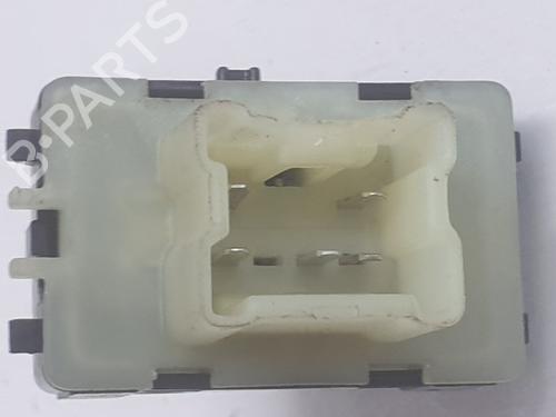 Right front window switch DACIA SANDERO III 1.0 TCe 110 | BP34043436I26 - Image 5