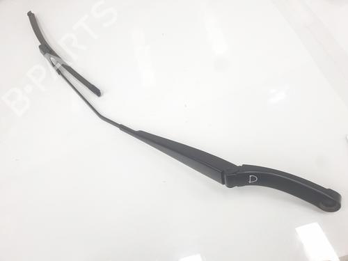 Used Front windshield wiper arm Front windshield wiper arm SKODA FABIA IV (PJ3) [2021-2026] 33239173 33239173