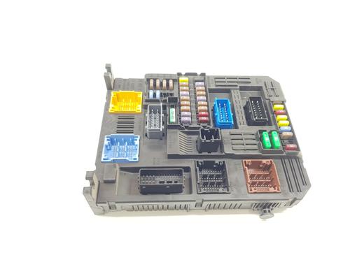 Used Fuse box Fuse box PEUGEOT EXPERT Van (V_) [2016-2026] 33234879 33234879