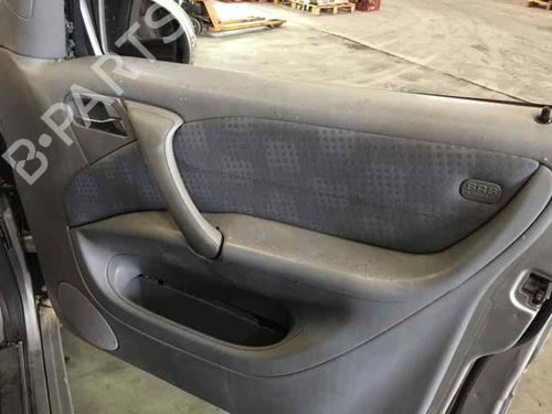Portierruitmotor rechtsachter MERCEDES-BENZ M-CLASS (W163) ML 270 CDI (163.113) | BP1151725E22 