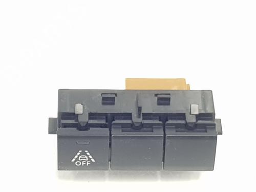 BP32072939I30 main image