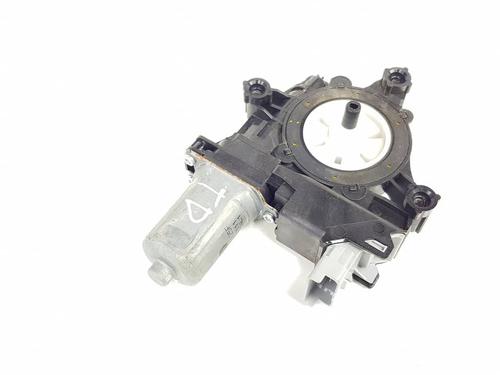 Used Right rear window motor Right rear window motor PEUGEOT 2008 II (UD_, US_, UY_, UJ_, UR_, UC_) 1.2 PureTech 130 (USHNS, URHNS) (130 hp) 39563033 39563033
