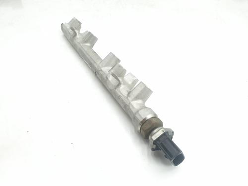 Injection rail SEAT LEON (KL1, KLG) 1.5 TSI | BP37265605M98 - Image 3