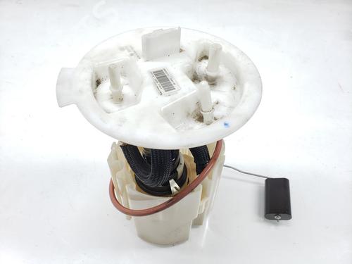 Used Fuel pump VOLVO V40 Hatchback (525) D2 (120 hp) 10720583