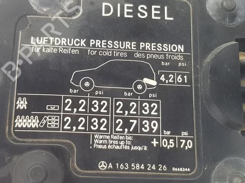 Fuel flap MERCEDES-BENZ M-CLASS (W163) ML 270 CDI (163.113) | BP14847393C131 