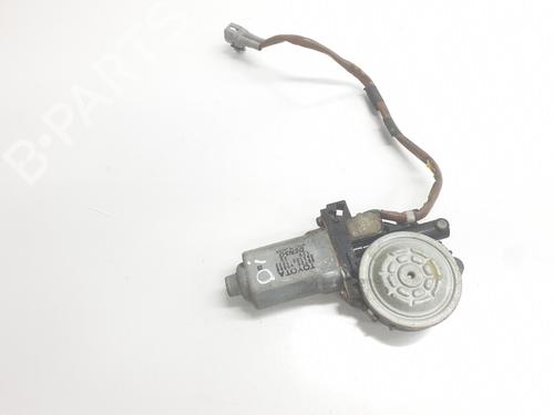 Used Left front window motor TOYOTA LAND CRUISER 90 (_J9_) 3.0 TD (KZJ90_, KZJ95_, KZJ90R, KZJ95R, KZJ90W, KZJ95W) (125 hp) 32521449