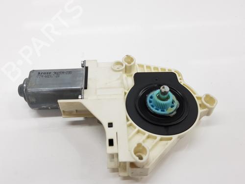Used Right rear window motor AUDI Q7 (4LB) 3.0 TDI quattro (240 hp) 21003073