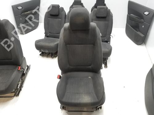 Seats set PEUGEOT 5008 (0U_, 0E_) 1.6 HDi | BP10255790C78 