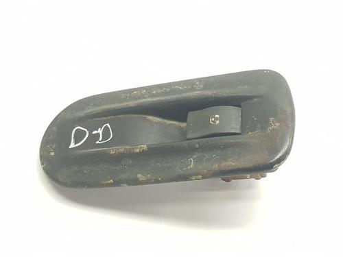 Used Right front window switch NISSAN INTERSTAR Van (X70) dCi 150 (145 hp) 16533992