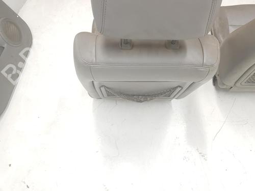 Seats set KIA SORENTO I (JC) 2.5 CRDi 4WD | BP12603774C78 