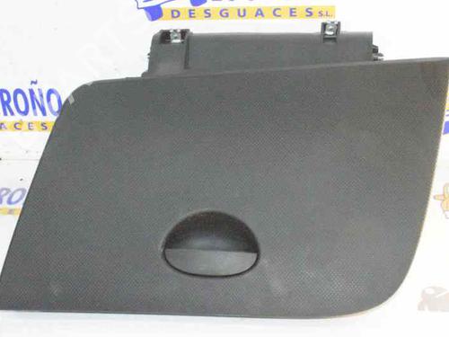 Used Glove box SEAT LEON (1P1) 2.0 TDI (170 hp) 776011