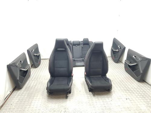 Seats set MERCEDES-BENZ CLA Coupe (C117) CLA 220 CDI / d (117.303) (170 hp) ASIENTOS CUERO  | ASIENTOS CUERO  | ASIENTOS MANUALES  | CON PANELES  |