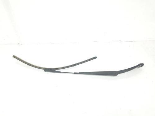 Used Front windshield wiper arm MERCEDES-BENZ CLA Coupe (C117) CLA 200 CDI (117.301) (136 hp) 7205736