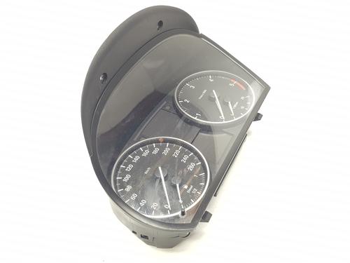 Used Instrument cluster BMW 3 (E90) 318 d (143 hp) 29454207