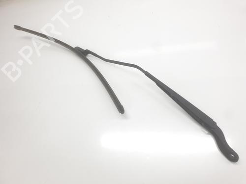 Used Front windshield wiper arm Front windshield wiper arm RENAULT CAPTUR II (HF_) [2020-2026] 34040270 34040270