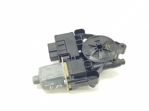 Rudehejsemotor bagstkærm højre SEAT ATECA (KH7, KHP) [2016-2025]  30711440