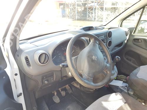 Right front brake caliper PEUGEOT PARTNER Box Body/MPV | BP30569500M104