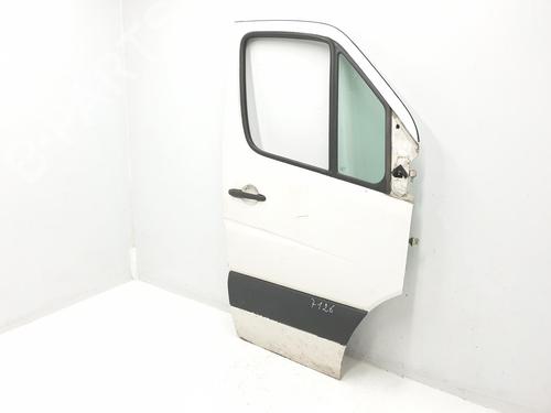 Right front door VW CRAFTER 30-50 Van (2E_) 2.5 TDI | BP17661839C3 