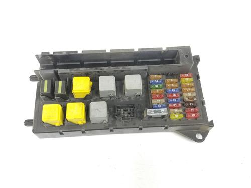 Used Fuse box Fuse box MERCEDES-BENZ SPRINTER 3,5-t Van (B906) 313 CDI (906.631, 906.633, 906.635, 906.637) (129 hp) 33003884 33003884