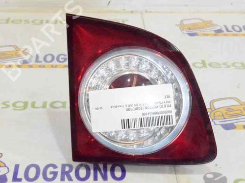 Farolim esquerdo da mala VW GOLF PLUS V (5M1, 521) 1.9 TDI (105 hp) 13098144