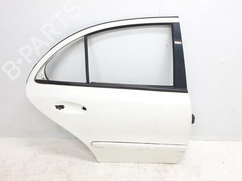 Used Right rear door MERCEDES-BENZ E-CLASS (W211) E 220 CDI (211.008) (170 hp) 31808190