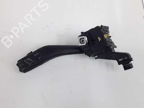 Used Steering column stalk SEAT LEON (1P1) 1.9 TDI (105 hp) 3374413
