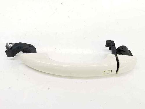 Used Rear left exterior door handle Rear left exterior door handle AUDI Q3 (8UB, 8UG) 2.0 TDI (140 hp) 2807176 2807176