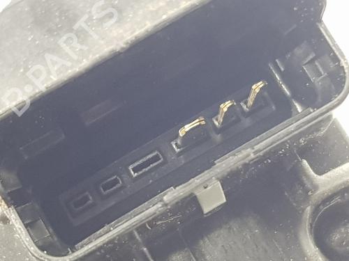 Rear left lock NISSAN QASHQAI II (J11, J11_) 1.2 DIG-T | BP31043914C100 