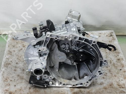 Used Gearbox OPEL ASTRA L Sports Tourer (O5) 1.2 (FRHNSL, FRHNSR) (131 hp) 22703469