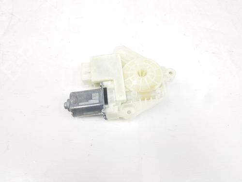 Right front window motor VW GOLF VII (5G1, BQ1, BE1, BE2) 1.6 TDI | BP7706732E20 