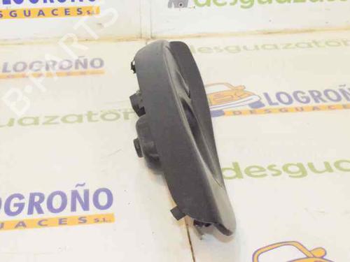 Right front window switch HYUNDAI H-1 / STAREX Bus (A1) 2.5 CRDi | BP1361798I26 