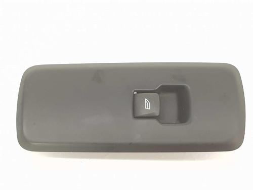 Used Right front window switch LAND ROVER DISCOVERY III (L319) 2.7 TD 4x4 (190 hp) 7787793