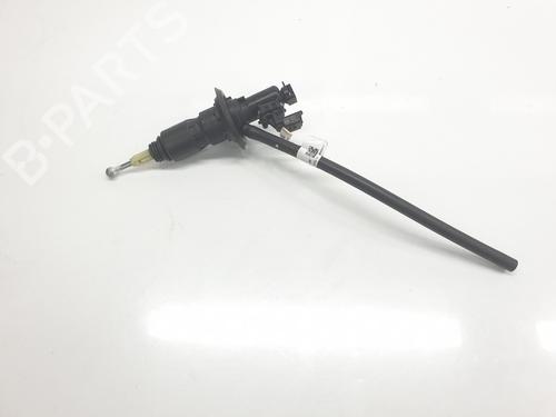 Used Clutch slave cylinder OPEL ASTRA L Sports Tourer (O5) 1.2 (FRHNSL, FRHNSR) (131 hp) 23227017