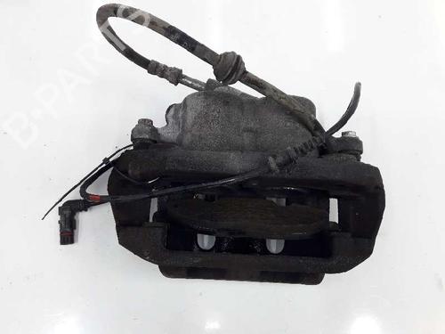 Used Right front brake caliper MERCEDES-BENZ VITO / MIXTO Van (W639) 109 CDI (639.601, 639.603, 639.605) (95 hp) 11596687