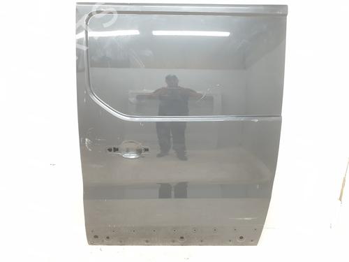 Used Left slide door RENAULT TRAFIC III Van (FG_) 1.6 dCi 140 (FGMA, FGMC) (140 hp) 29735978