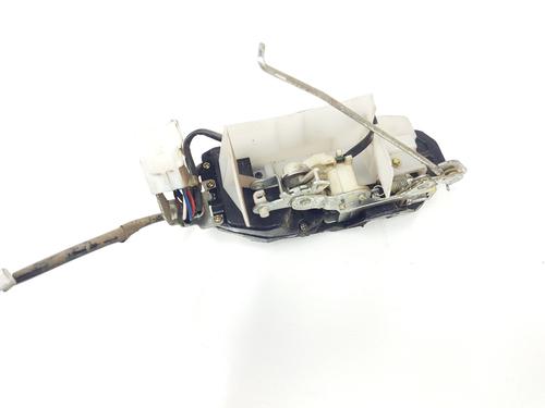 Used Tailgate lock Tailgate lock TOYOTA LAND CRUISER 90 (_J9_) 3.0 TD (KZJ90_, KZJ95_, KZJ90R, KZJ95R, KZJ90W, KZJ95W) (125 hp) 35739458 35739458