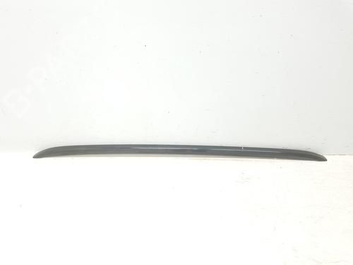 Used Roof bar PEUGEOT 2008 II (UD_, US_, UY_, UJ_, UR_, UC_) [2019-2026]  31258468