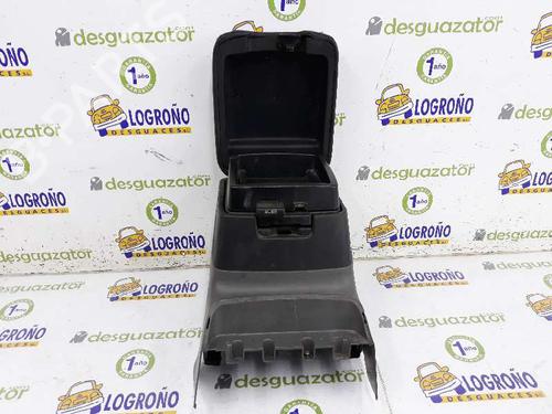 Armrest / Center console MITSUBISHI PAJERO III (V7_W, V6_W) 3.2 Di-D (V68W, V78W) | BP7895951I20 