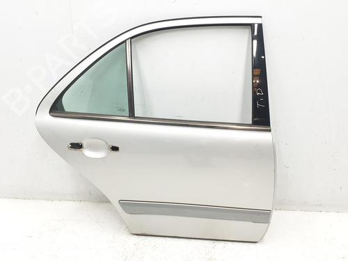 Used Right rear door MERCEDES-BENZ E-CLASS (W210) E 230 (210.037) (150 hp) 18198819