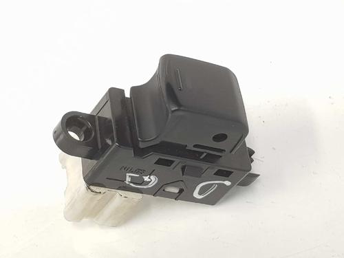 Right front window switch NISSAN MICRA III (K12) 1.2 16V | BP7459757I26 
