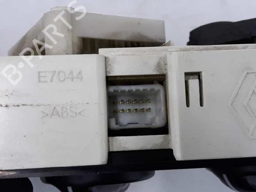Climate control NISSAN INTERSTAR Van (X70) dCi 100 | BP4695119I5 