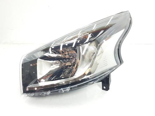 Used Left headlight RENAULT TRAFIC III Van (FG_) 2.0 dCi 120 (FGMN) (120 hp) 10636422